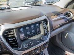 Used 2021 GMC Acadia FWD 4dr SLE at A Motors Sales & Finance near San Antonio, TX