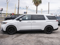 Used 2022  Kia Carnival LX Seat Package FWD at A Motors Sales & Finance near San Antonio, TX