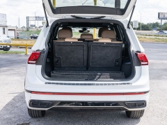 Used 2022  Volkswagen Tiguan 2&period;0T SE R-Line Black FWD at A Motors Sales & Finance near San Antonio&comma; TX