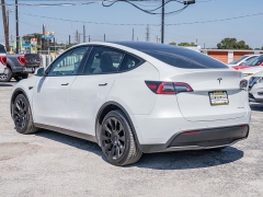 Used 2021  Tesla Model Y Long Range AWD at A Motors Sales & Finance near San Antonio&comma; TX
