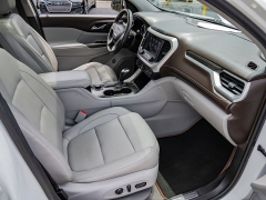 Used 2017  GMC Acadia 4d SUV AWD SLT-2 at A Motors Sales & Finance near San Antonio&comma; TX