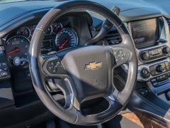 Used 2020  Chevrolet Suburban 4d SUV 4WD LT at A Motors Sales & Finance near San Antonio, TX