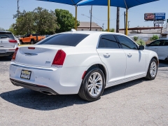 Used 2021  Chrysler 300 Touring L RWD at A Motors Sales & Finance near San Antonio&comma; TX