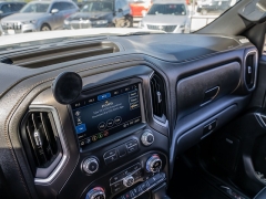 Used 2021  GMC Sierra 1500 4WD Crew Cab 147" AT4 at A Motors Sales & Finance near San Antonio&comma; TX