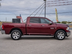 Used 2017  Ram 1500 2WD Crew Cab Lone Star Silver at A Motors Sales & Finance near San Antonio, TX