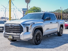 Used 2022  Toyota Tundra 2WD SR5 CrewMax 5&period;5ft Bed at A Motors Sales & Finance near San Antonio&comma; TX