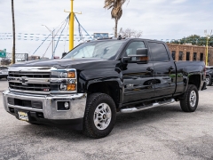 Used 2018  Chevrolet Silverado 2500 4WD Crew Cab LT at A Motors Sales & Finance near San Antonio&comma; TX