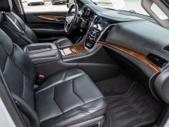 Used 2020  Cadillac Escalade 4d SUV RWD Premium Luxury at A Motors Sales & Finance near San Antonio&comma; TX