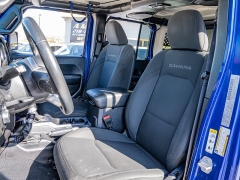 Used 2018  Jeep Wrangler Unlimited 4d SUV 4WD Sahara at A Motors Sales & Finance near San Antonio&comma; TX