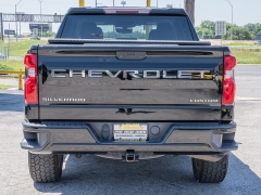 Used 2020  Chevrolet Silverado 1500 2WD Crew Cab Custom at A Motors Sales & Finance near San Antonio&comma; TX