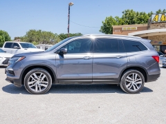 Used 2016  Honda Pilot 4d SUV AWD Touring at A Motors Sales & Finance near San Antonio&comma; TX