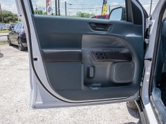 Used 2025  Ford Maverick XL FWD SuperCrew Hybrid at A Motors Sales & Finance near San Antonio&comma; TX