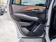 Used 2017  Cadillac Escalade 4d SUV RWD Luxury at A Motors Sales & Finance near San Antonio&comma; TX