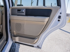 Used 2017  Ford Expedition 4d SUV 2WD XLT at A Motors Sales & Finance near San Antonio&comma; TX