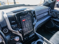 Used 2019  Ram 1500 2WD Crew Cab Laramie at A Motors Sales & Finance near San Antonio&comma; TX