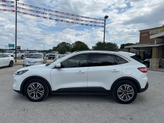 Used 2020 Ford Escape 4d SUV FWD SEL at A Motors Sales & Finance near San Antonio, TX