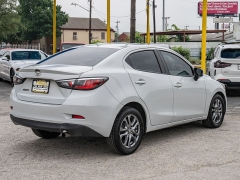 Used 2019  Toyota Yaris 4d Sedan LE Auto at A Motors Sales & Finance near San Antonio&comma; TX