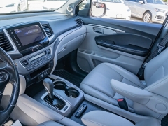 Used 2017  Honda Ridgeline Crew Cab FWD RTL-T at A Motors Sales & Finance near San Antonio&comma; TX