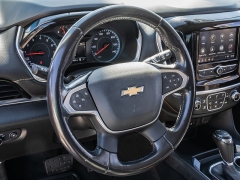 Used 2020  Chevrolet Traverse 4d SUV AWD LT Cloth w&sol;2FL at A Motors Sales & Finance near San Antonio&comma; TX