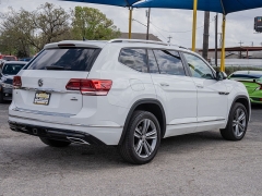 Used 2019  Volkswagen Atlas 4d SUV 3&period;6L SE Technology R-Line 4motion at A Motors Sales & Finance near San Antonio&comma; TX
