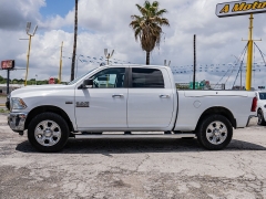 Used 2016  Ram 2500 2WD Crew Cab SLT at A Motors Sales & Finance near San Antonio&comma; TX