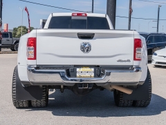 Used 2022  Ram 3500 4WD Tradesman Crew Cab 8' Box at A Motors Sales & Finance near San Antonio&comma; TX