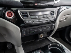 Used 2016  Honda Pilot 4d SUV FWD Touring at A Motors Sales & Finance near San Antonio&comma; TX