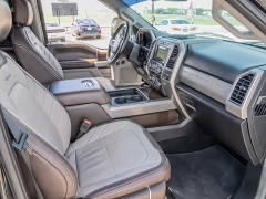 Used 2018  Ford Super Duty F-350 4WD Crew Cab Lariat DRW Longbed at A Motors Sales & Finance near San Antonio&comma; TX