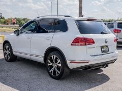 Used 2017  Volkswagen Touareg 4d SUV 4motion Wolfsburg at A Motors Sales & Finance near San Antonio&comma; TX