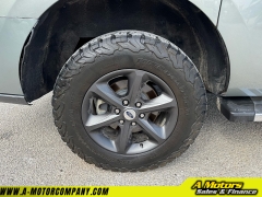 Used 2019 Ford Expedition Max 4d SUV 4WD XLT at A Motors Sales & Finance near San Antonio, TX