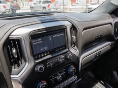 Used 2019  Chevrolet Silverado 1500 2WD Crew Cab LT at A Motors Sales & Finance near San Antonio&comma; TX