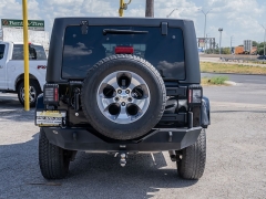 Used 2016  Jeep Wrangler Unlimited 4d Convertible Sahara at A Motors Sales & Finance near San Antonio&comma; TX
