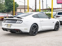 Used 2020  Ford Mustang 2d Fastback GT Premium at A Motors Sales & Finance near San Antonio&comma; TX
