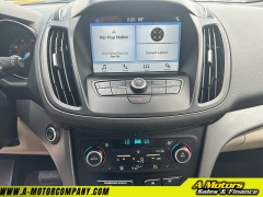 Used 2019 Ford Escape 4d SUV 4WD SEL at A Motors Sales & Finance near San Antonio, TX