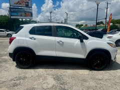 Used 2018 Chevrolet Trax 4d SUV FWD LT at A Motors Sales & Finance near San Antonio, TX