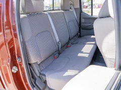 Used 2017  Nissan Frontier 2WD Crew Cab SV at A Motors Sales & Finance near San Antonio&comma; TX