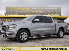 Used 2019  Ram 1500 2WD Crew Cab Laramie at A Motors Sales & Finance near San Antonio&comma; TX