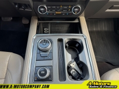 Used 2019 Ford Expedition Max 4d SUV 4WD XLT at A Motors Sales & Finance near San Antonio, TX