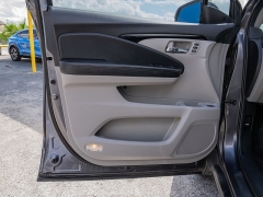Used 2019  Honda Pilot 4d SUV FWD Touring 7-Passenger at A Motors Sales & Finance near San Antonio&comma; TX
