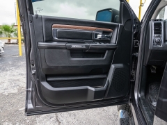 Used 2018  Ram 1500 4WD Crew Cab Laramie at A Motors Sales & Finance near San Antonio&comma; TX
