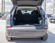 Used 2019 Jeep Cherokee 4d SUV FWD Latitude 2.4L at A Motors Sales & Finance near San Antonio, TX