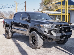 Used 2017  Toyota Tacoma 4WD Double Cab TRD Off-Road Auto at A Motors Sales & Finance near San Antonio&comma; TX