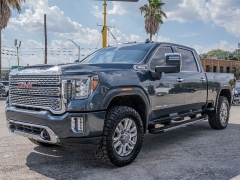 Used 2020  GMC Sierra 2500 4WD Crew Cab Denali Dsl at A Motors Sales & Finance near San Antonio&comma; TX
