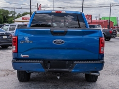 Used 2016  Ford F-150 2WD SuperCrew XLT 5 1&sol;2 at A Motors Sales & Finance near San Antonio&comma; TX