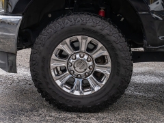 Used 2017  Ford Super Duty F-250 4WD Crew Cab XLT at A Motors Sales & Finance near San Antonio&comma; TX
