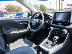 Used 2019  Toyota RAV4 4d SUV FWD XLE at A Motors Sales & Finance near San Antonio&comma; TX