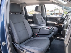Used 2019  Chevrolet Silverado 1500 2WD Crew Cab LT at A Motors Sales & Finance near San Antonio&comma; TX