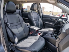 Used 2017  Nissan Rogue 4d SUV AWD SL at A Motors Sales & Finance near San Antonio&comma; TX
