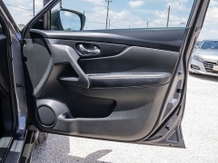 Used 2017  Nissan Rogue 4d SUV AWD SL at A Motors Sales & Finance near San Antonio&comma; TX
