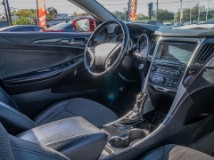 Used 2014  Hyundai Sonata 4d Sedan Limited 2&period;0T at A Motors Sales & Finance near San Antonio&comma; TX